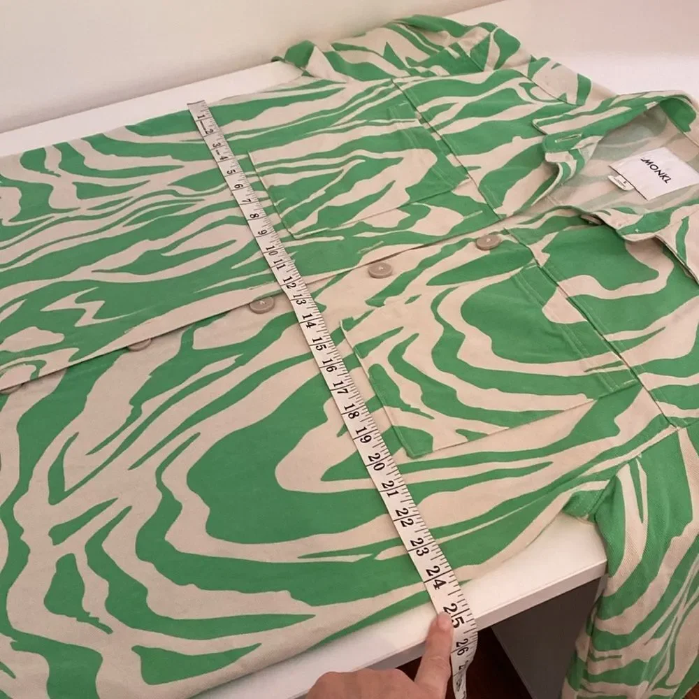 Monki Cotton Twill Swirl Print Shirt in Green Size Small - Picture 9 of 13